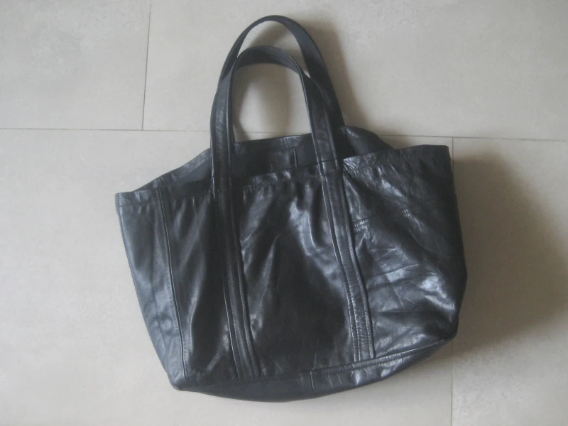 front general tote