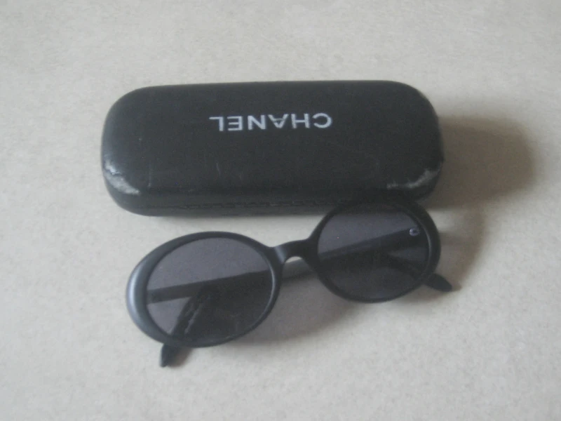 mom's chanel sun glasses ♡